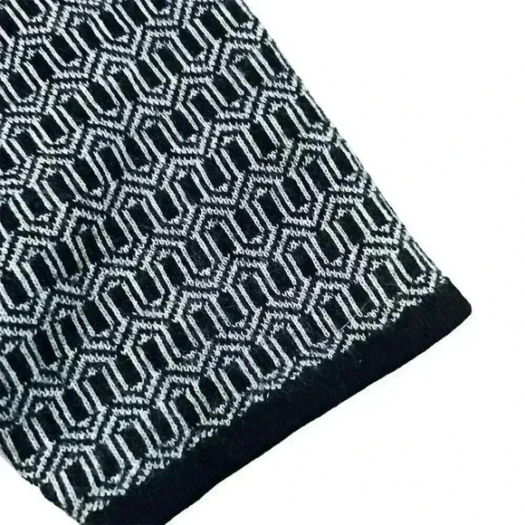 Talbots Women's 3/4 Sleeve Wool Sweater Black & White Geometric Size L - Picture 6 of 6